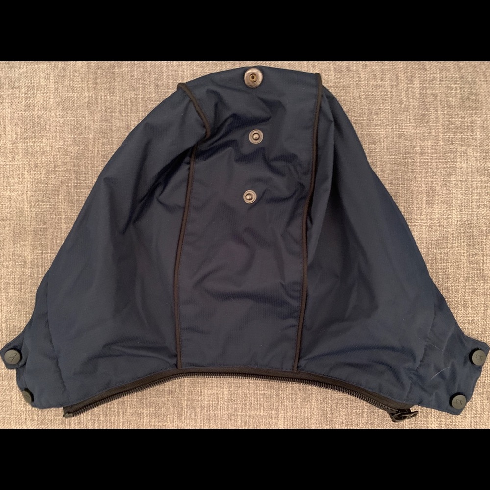 Child’s TRESPASS WINTER JACKET.  New. Size 5/6. - Picture 3 of 11